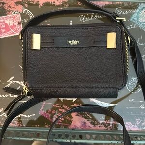 Botkier Crossbody Bag black leather purse A00160